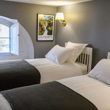 Pau: superbe appartement climatisé/cœur de ville Esterno foto