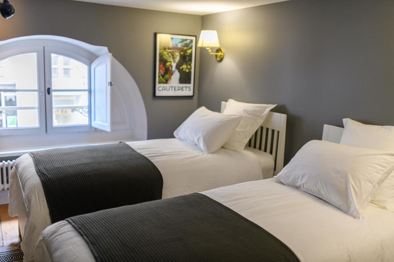 Pau: superbe appartement climatisé/cœur de ville Esterno foto